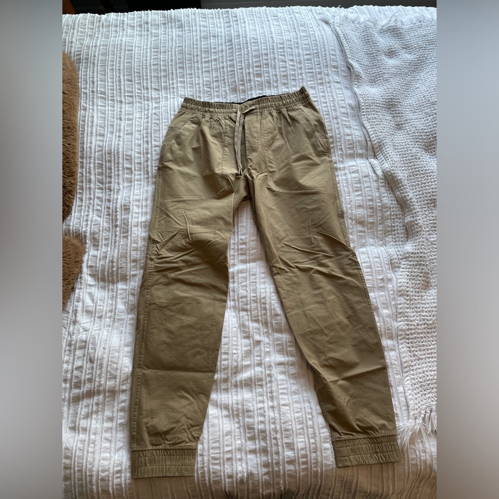 Lululemon ABC khaki  joggers size large
